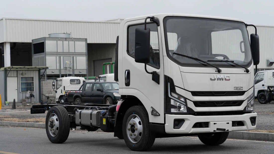 JMC Carrying 2026: nueva familia de camiones con tecnología Isuzu aterriza en México
